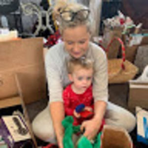 Meet your Posher, Connie